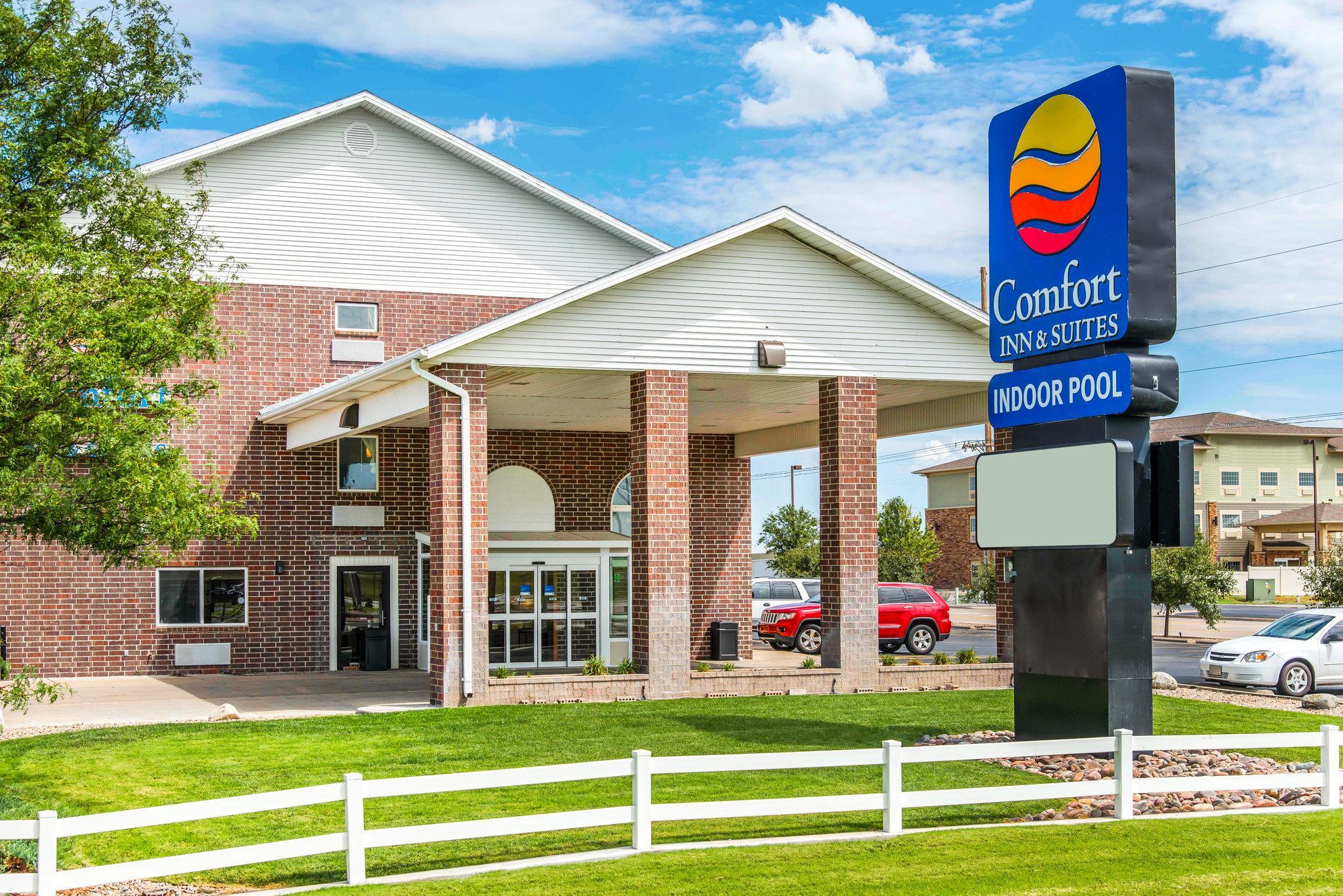 Comfort Inn & Suites Hays I-70 Buitenkant foto