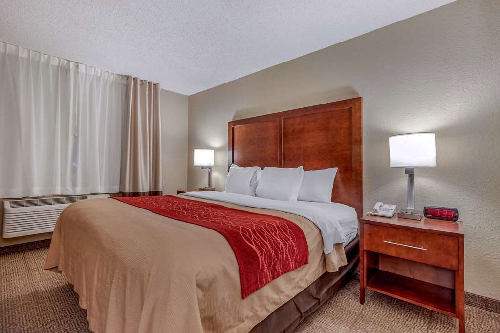 Comfort Inn & Suites Hays I-70 Kamer foto