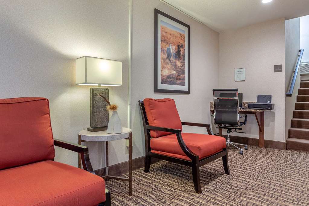 Comfort Inn & Suites Hays I-70 Faciliteiten foto