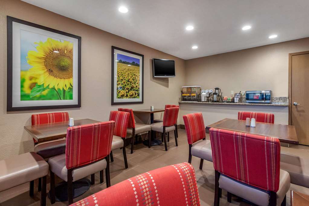 Comfort Inn & Suites Hays I-70 Restaurant foto